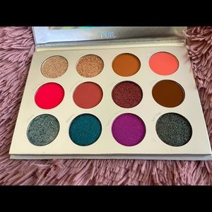 PUR festival 2.0 eye shadow palette